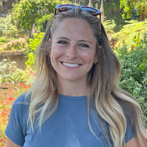 Meet your Posher, Anna blake